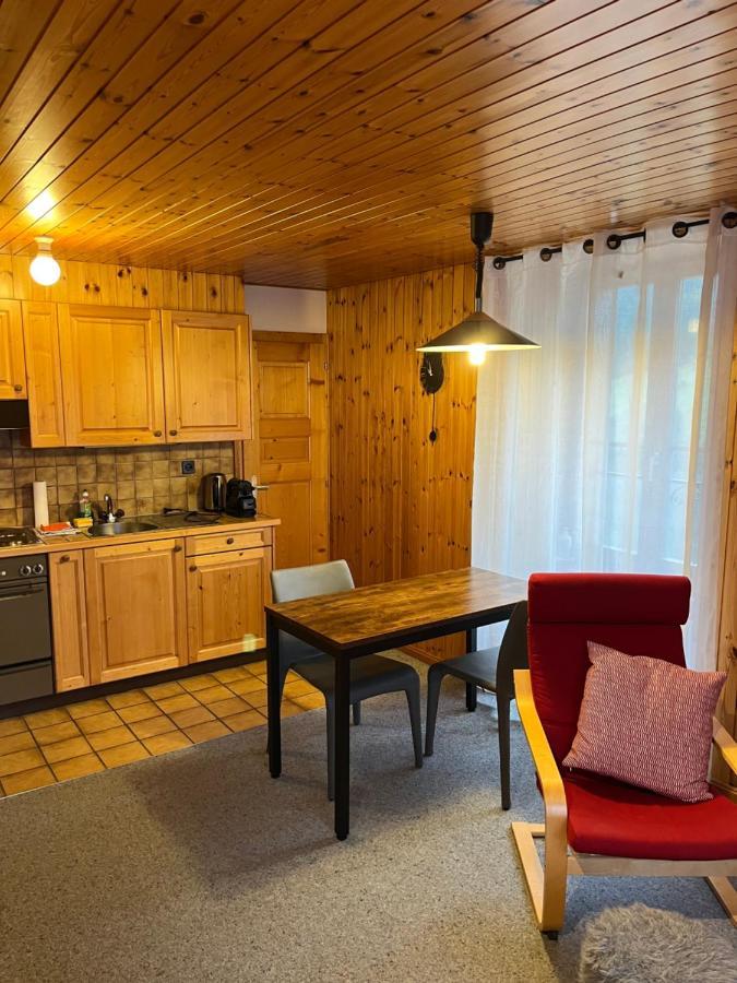 Au Village D'Evolene, Tres Joli Studio Calme Et Ensoleille Kültér fotó